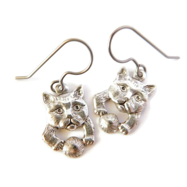 Home 16 Charm Jewelry